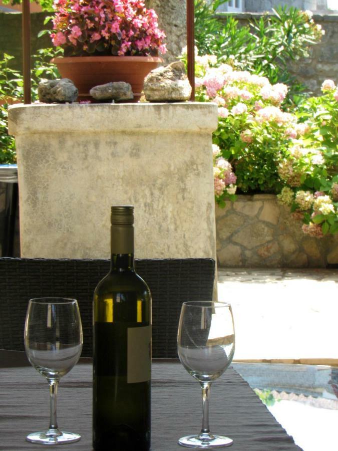 Apartment Kalavojna Rakalj Εξωτερικό φωτογραφία