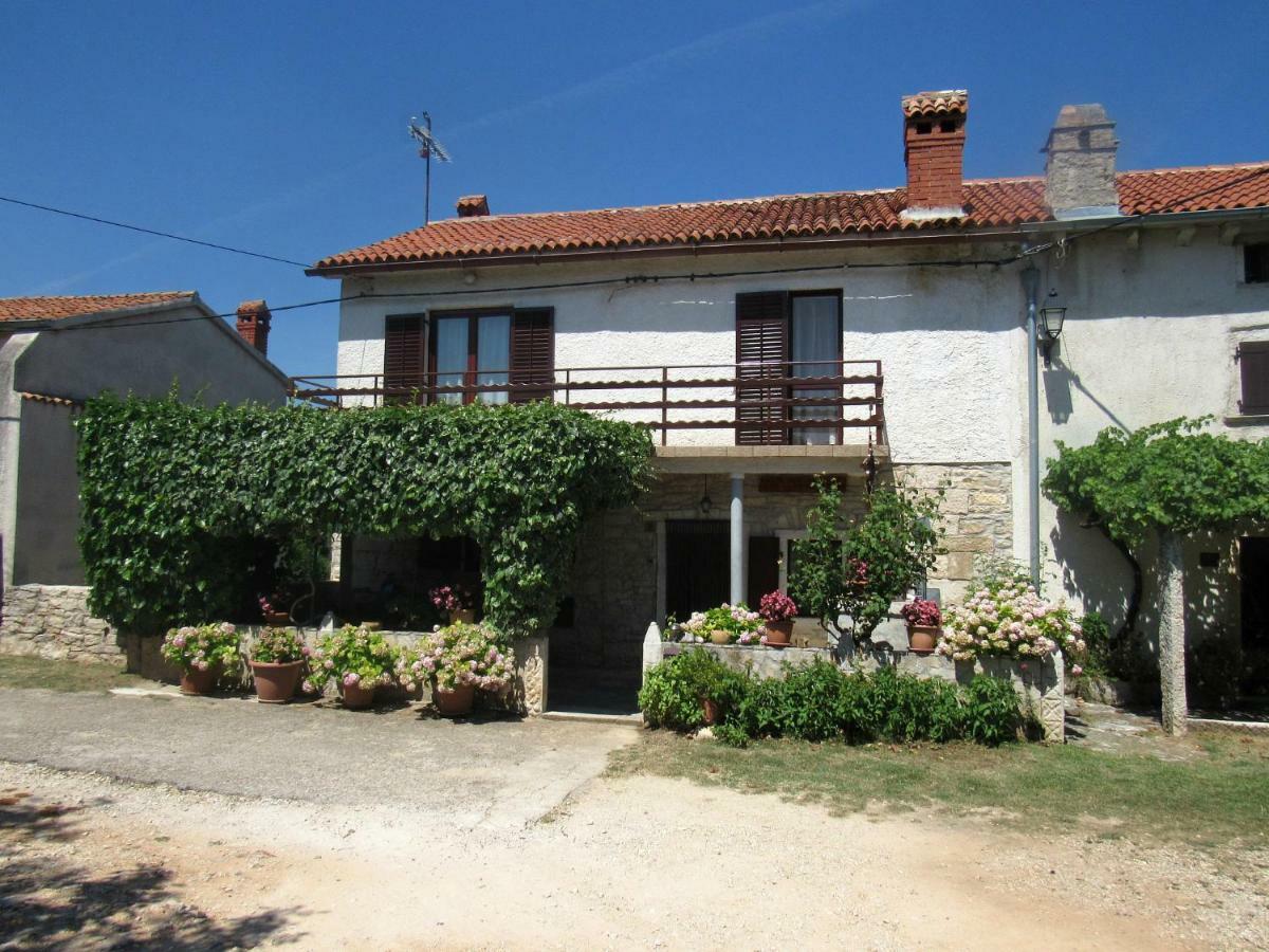 Apartment Kalavojna Rakalj Εξωτερικό φωτογραφία